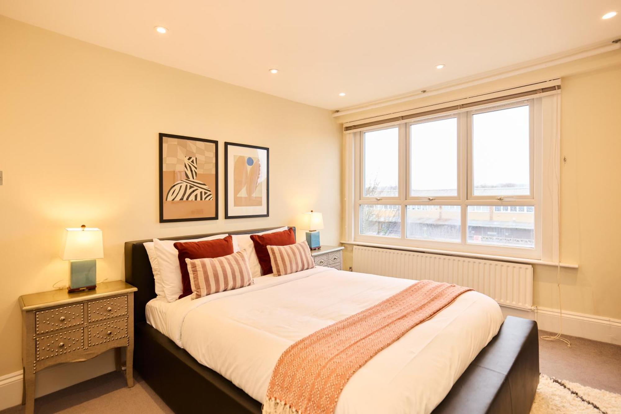 The Peckham Hideaway - Bright 3Bdr Flat Daire Londra Dış mekan fotoğraf